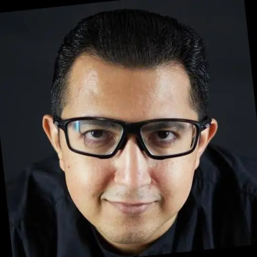 Max Saad - AI Solutions Engineer